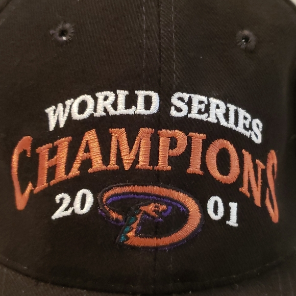 Headmaster | NWT 2001 World Series Men's Baseball - Picture 2 of 11